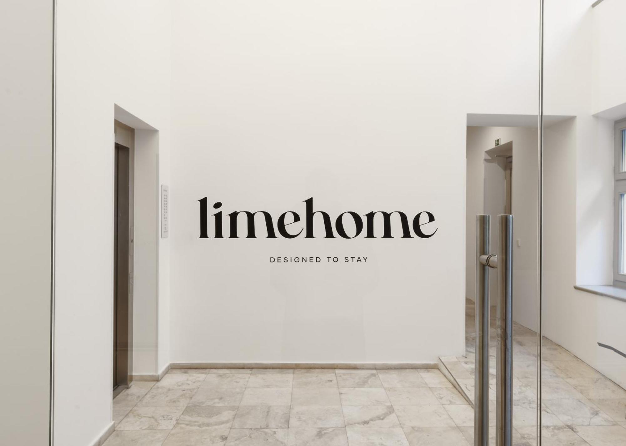 Limehome Prague Halkova Kültér fotó