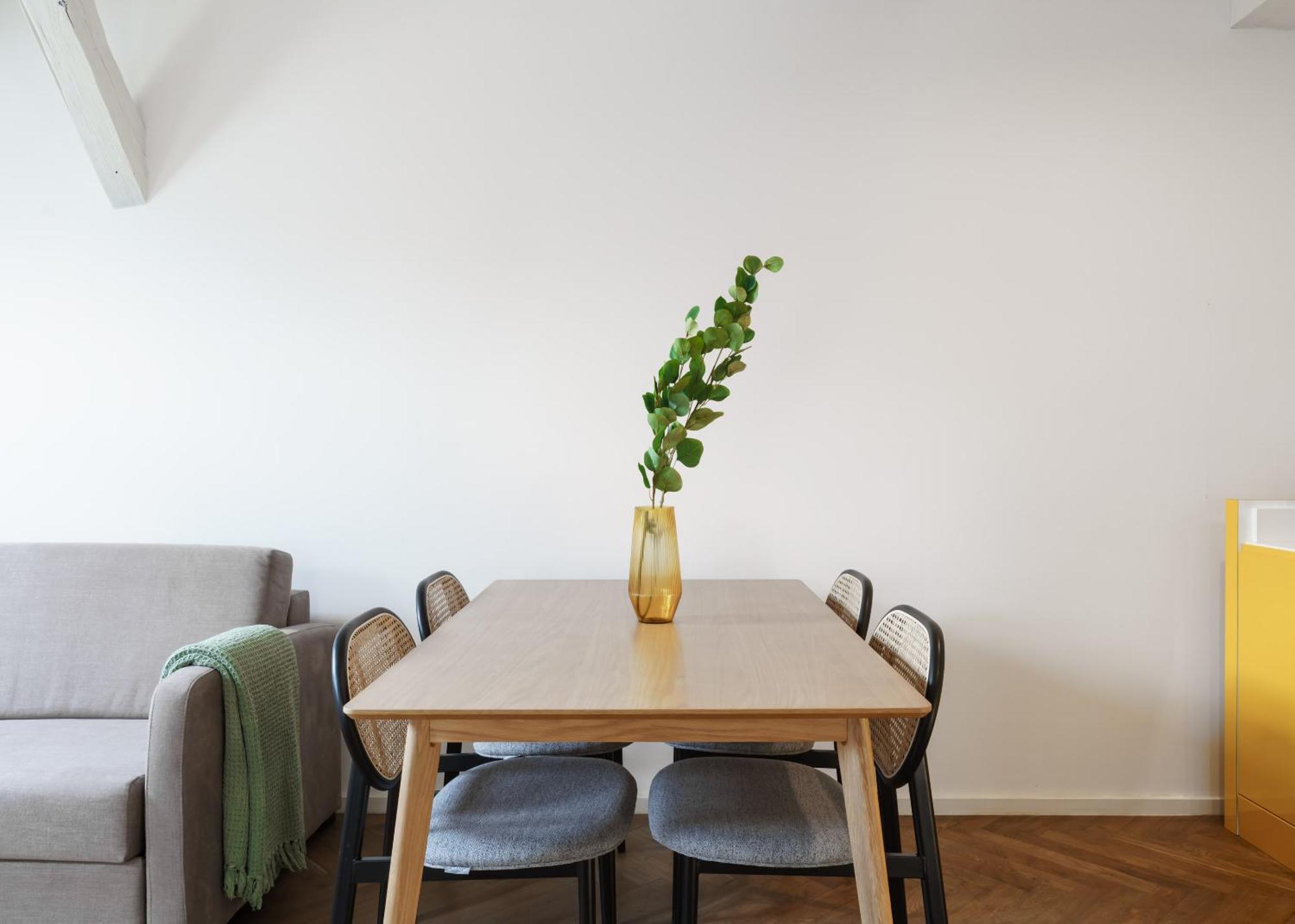 Limehome Prague Halkova Szoba fotó