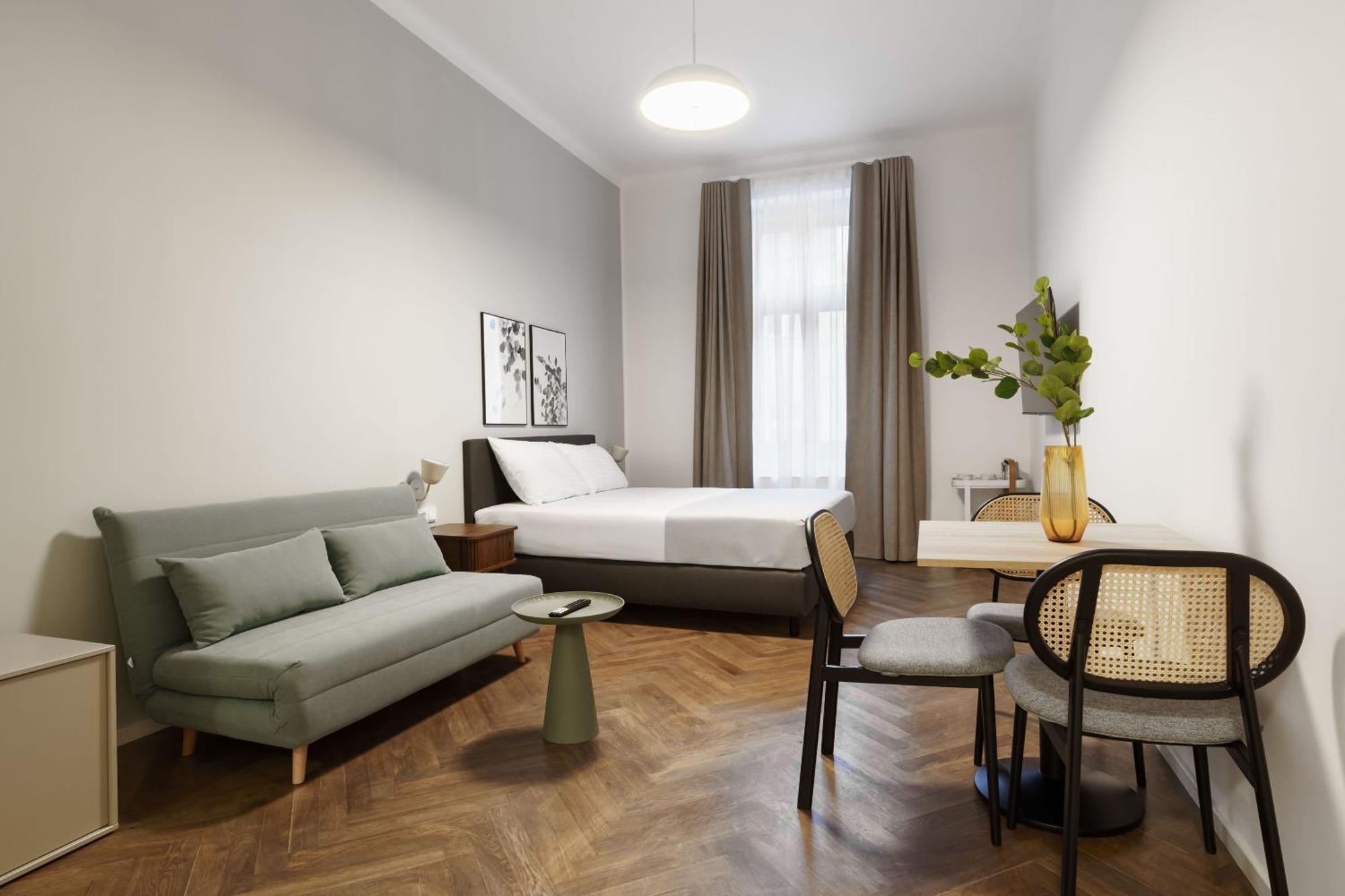 Limehome Prague Halkova Kültér fotó