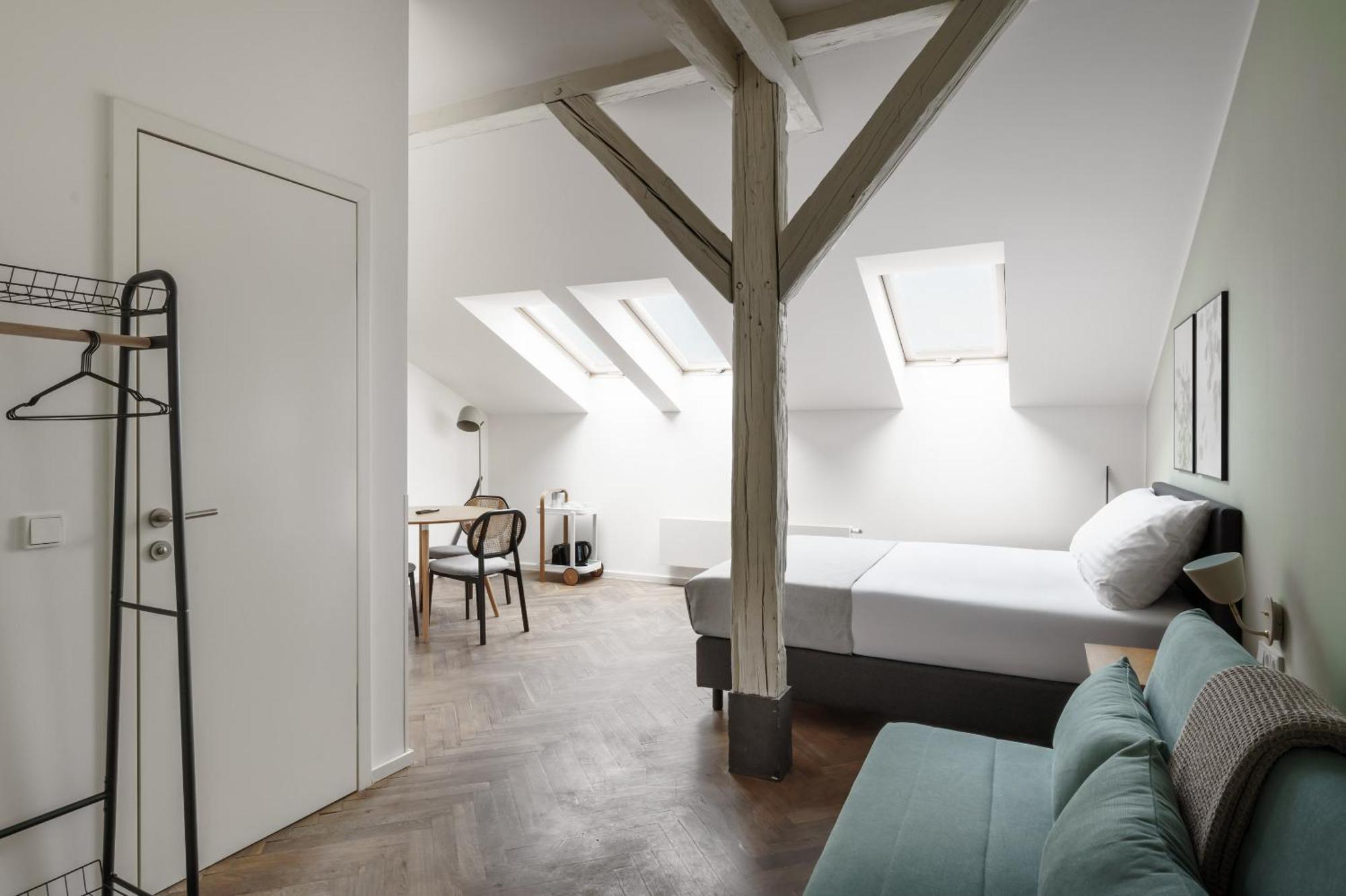 Limehome Prague Halkova Kültér fotó